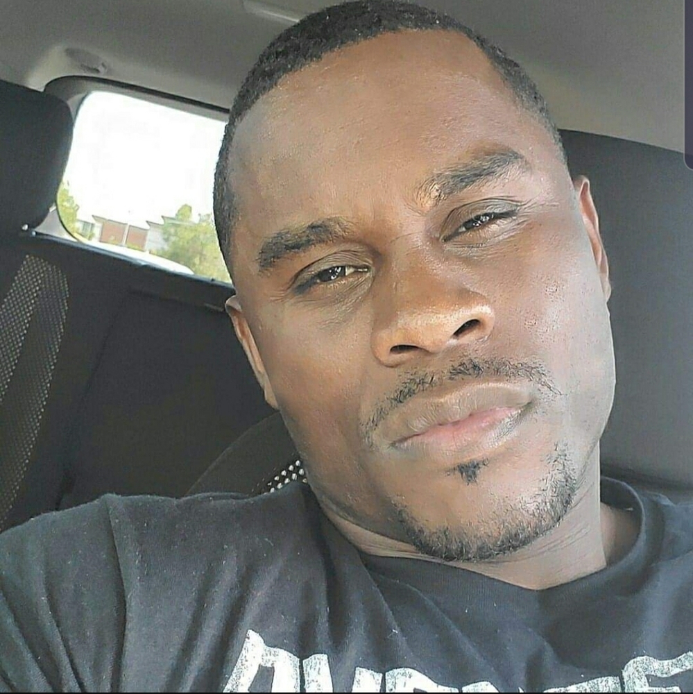 Meet your Posher, Lee